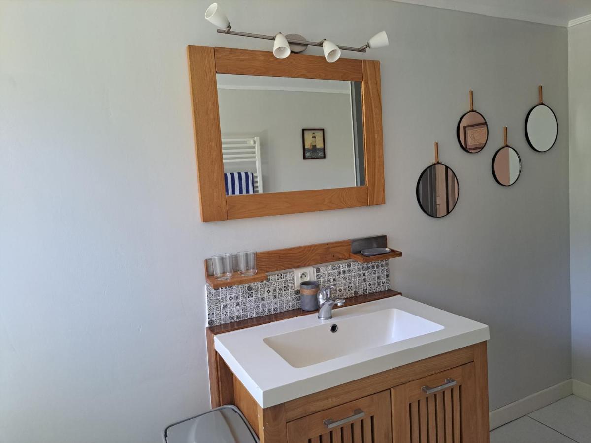Rez De Jardin Villa Presqu'Ile De Giens Hyeres Bagian luar foto